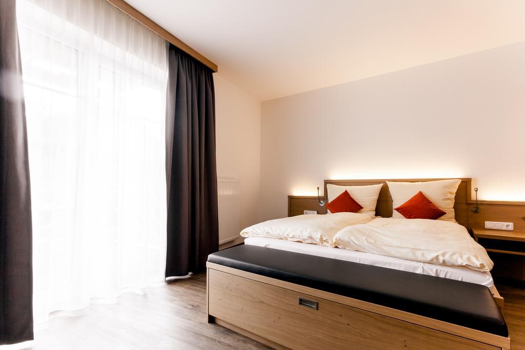 Meyers Isenbüttel Quarto foto